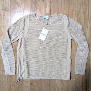SOLD - WRAP LONDON Mesh Stitch Sweater in Ecru Size 4 or S (NEW WITH TAGS)